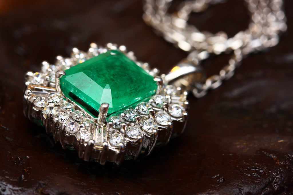 Emerald: The Enchanting Birthstone of May